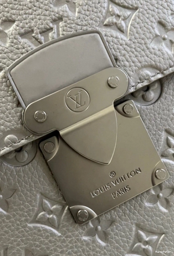 LOCK S LOUIS VUITTON BRIEFCASE 0814
